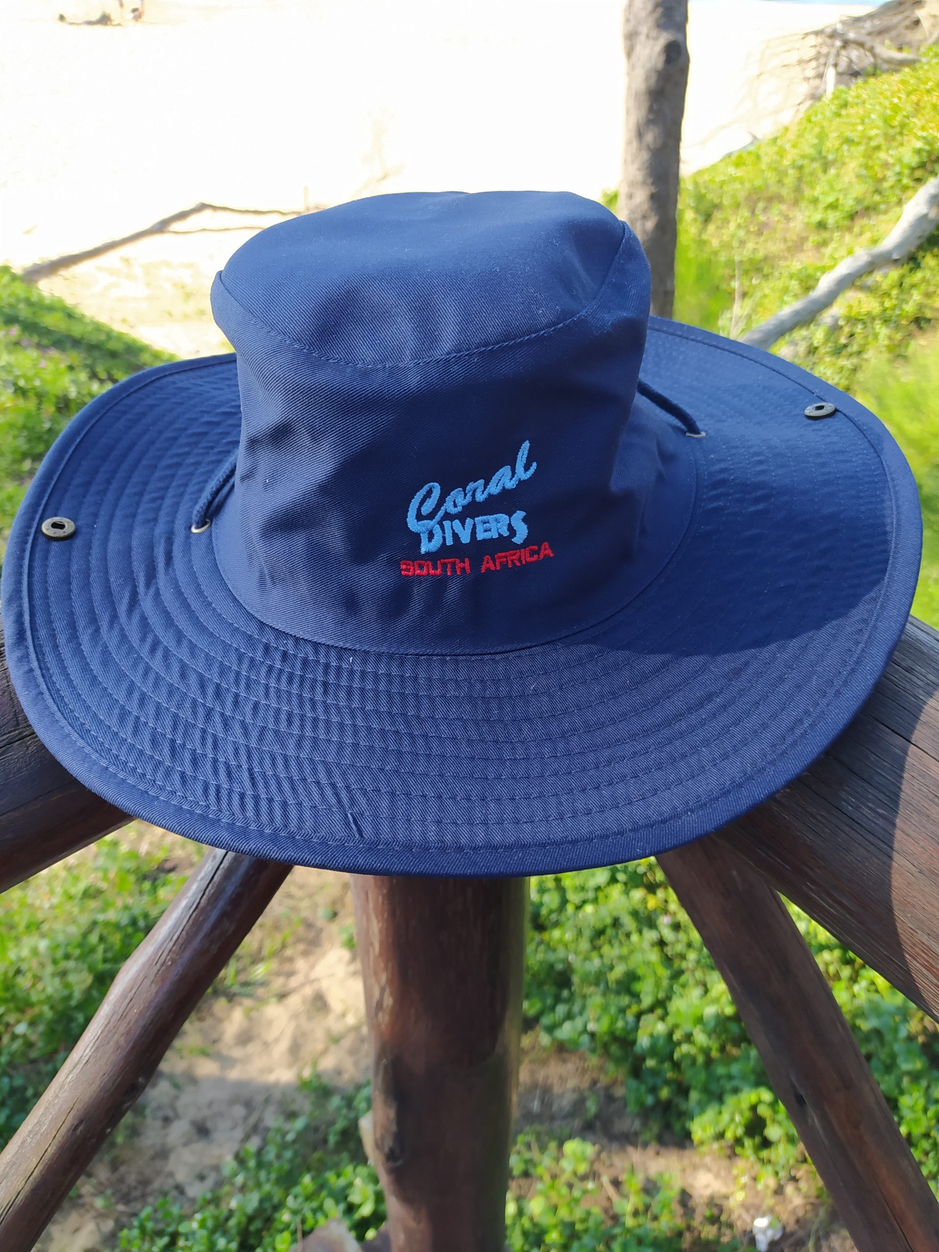 Coral Divers Wide Brim Hat-60cm